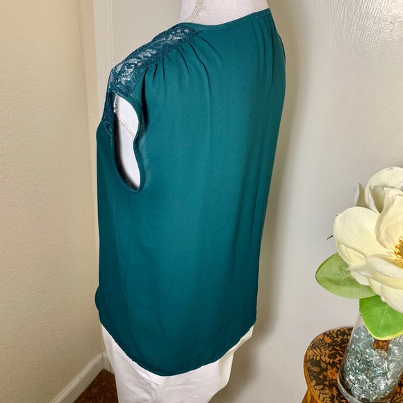 Loft Blouse - Picture 4 of 7